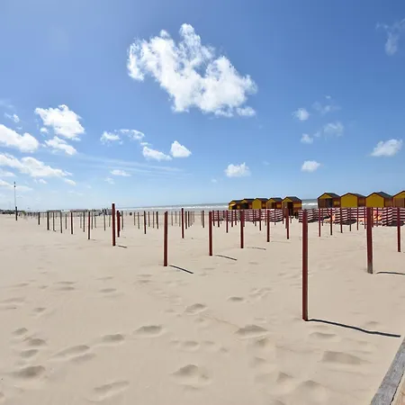 Ancien Du Centre, Cleaning Included De Panne